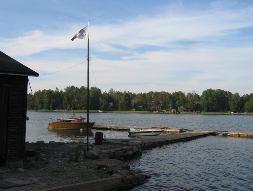 [Visiting Mahogany Yachting Society]